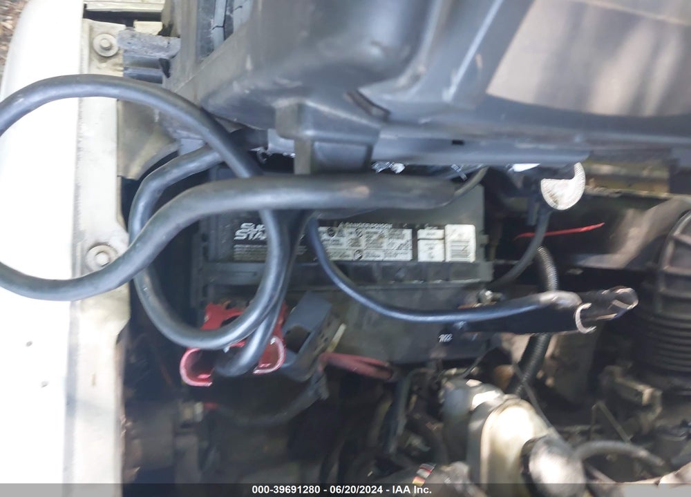 1997 FORD AEROSTAR XLT VIN: 1FMCA11U3VZB82812