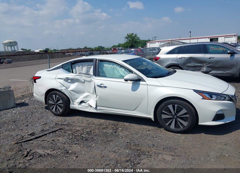 2022 NISSAN ALTIMA SV INTELLIGENT AWD VIN: 1N4BL4DW1NN303309