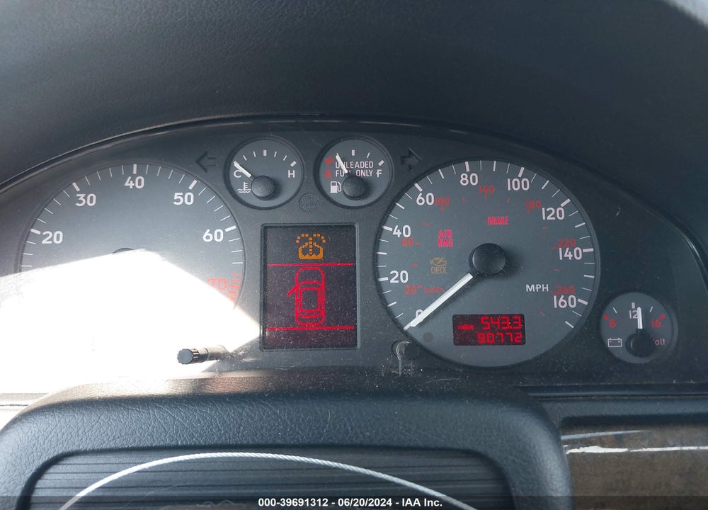 2001 AUDI S4 2.7T VIN: WAUXD68D71A119783