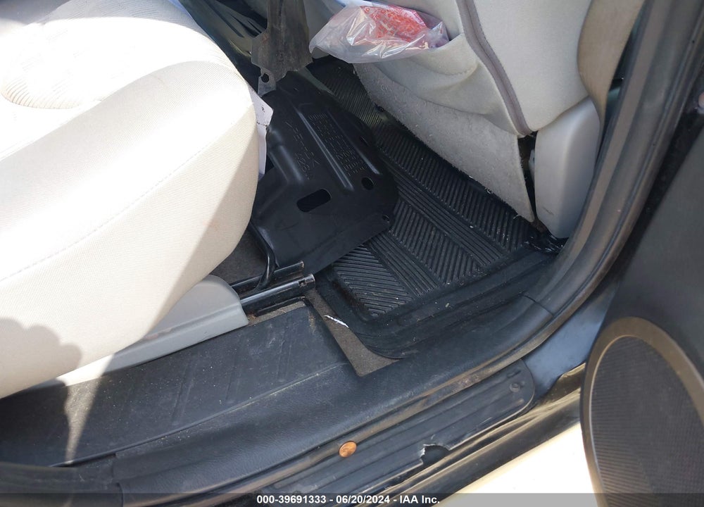 2011 TOYOTA RAV4 VIN: JTMZF4DV2BD030891
