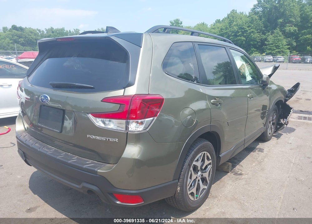 2024 SUBARU FORESTER PREMIUM VIN: JF2SKADCXRH481338