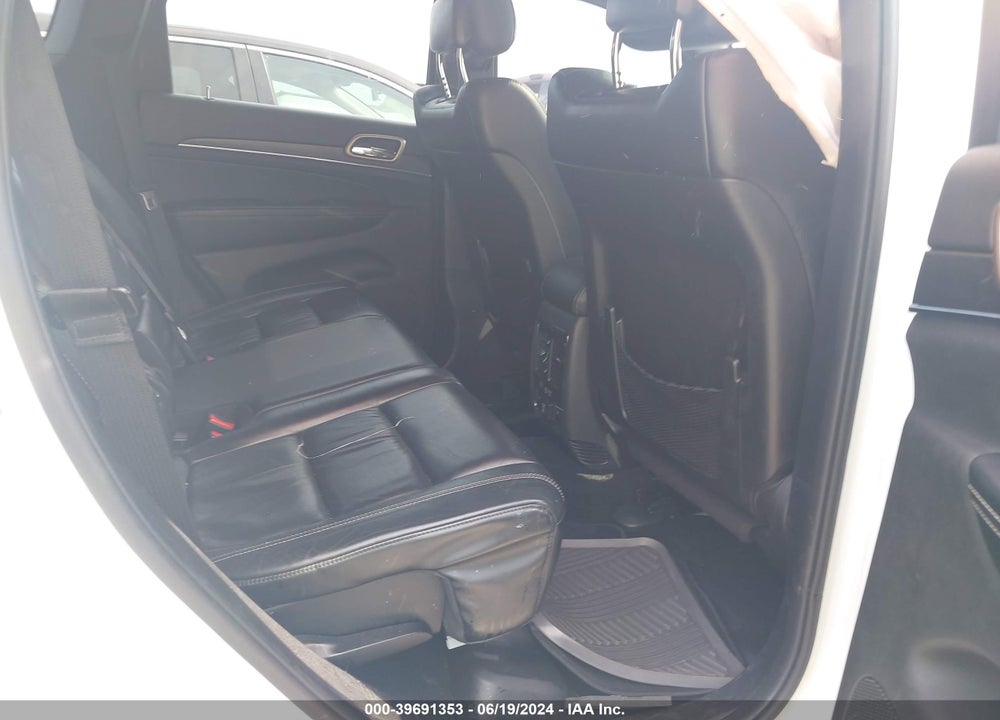 2015 JEEP GRAND CHEROKEE VIN: 1C4RJFBG8FC948719