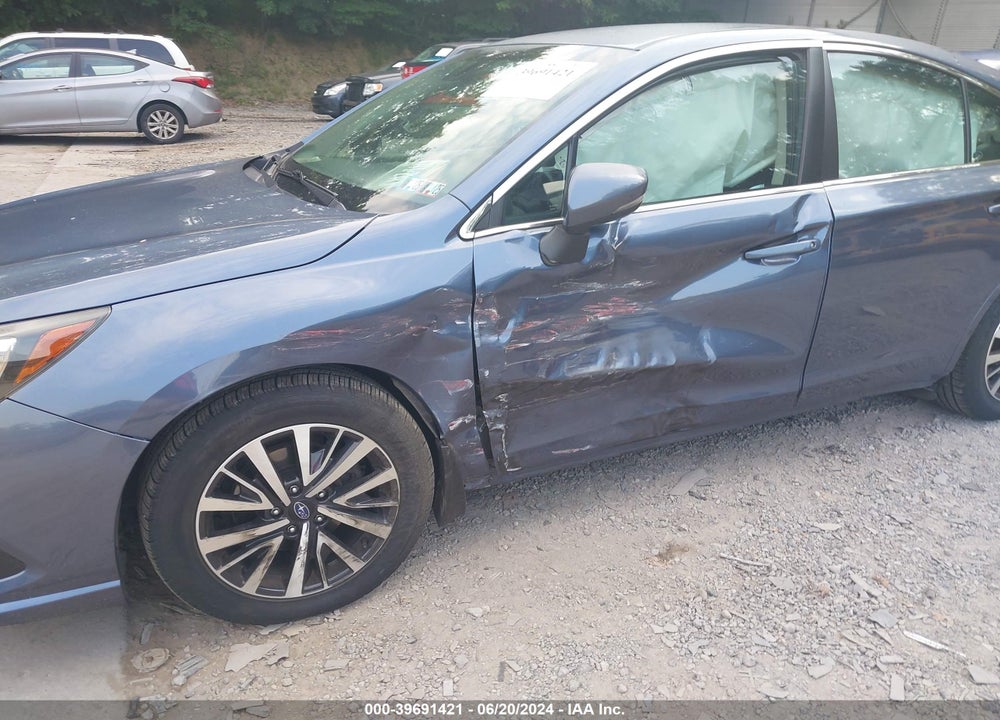 2018 SUBARU LEGACY 2.5I PREMIUM VIN: 4S3BNAF60J3040266