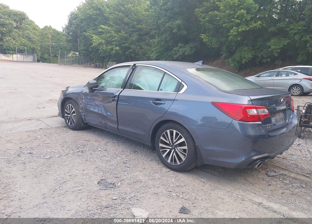 2018 SUBARU LEGACY 2.5I PREMIUM VIN: 4S3BNAF60J3040266