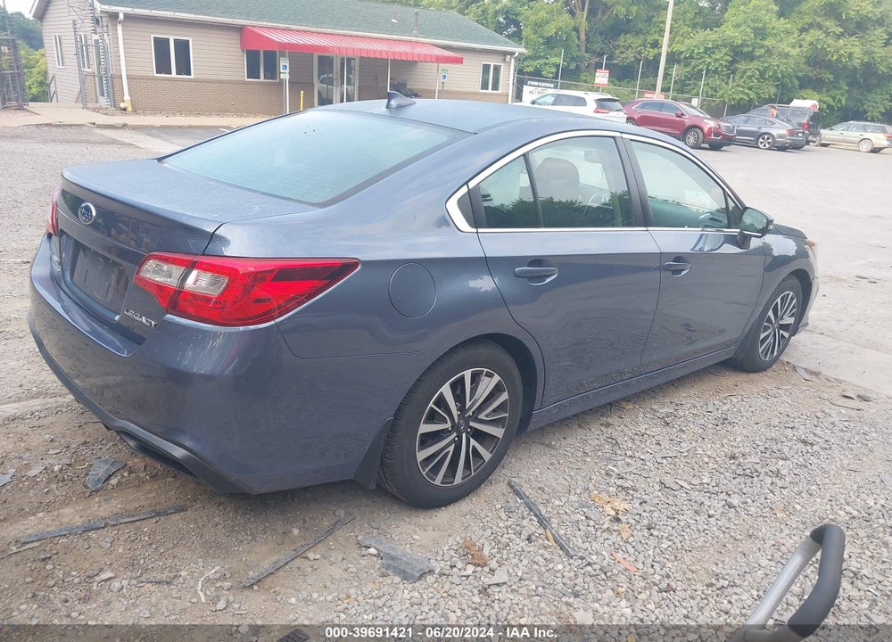 2018 SUBARU LEGACY 2.5I PREMIUM VIN: 4S3BNAF60J3040266