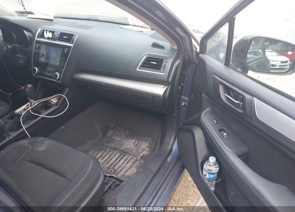 2018 SUBARU LEGACY 2.5I PREMIUM VIN: 4S3BNAF60J3040266