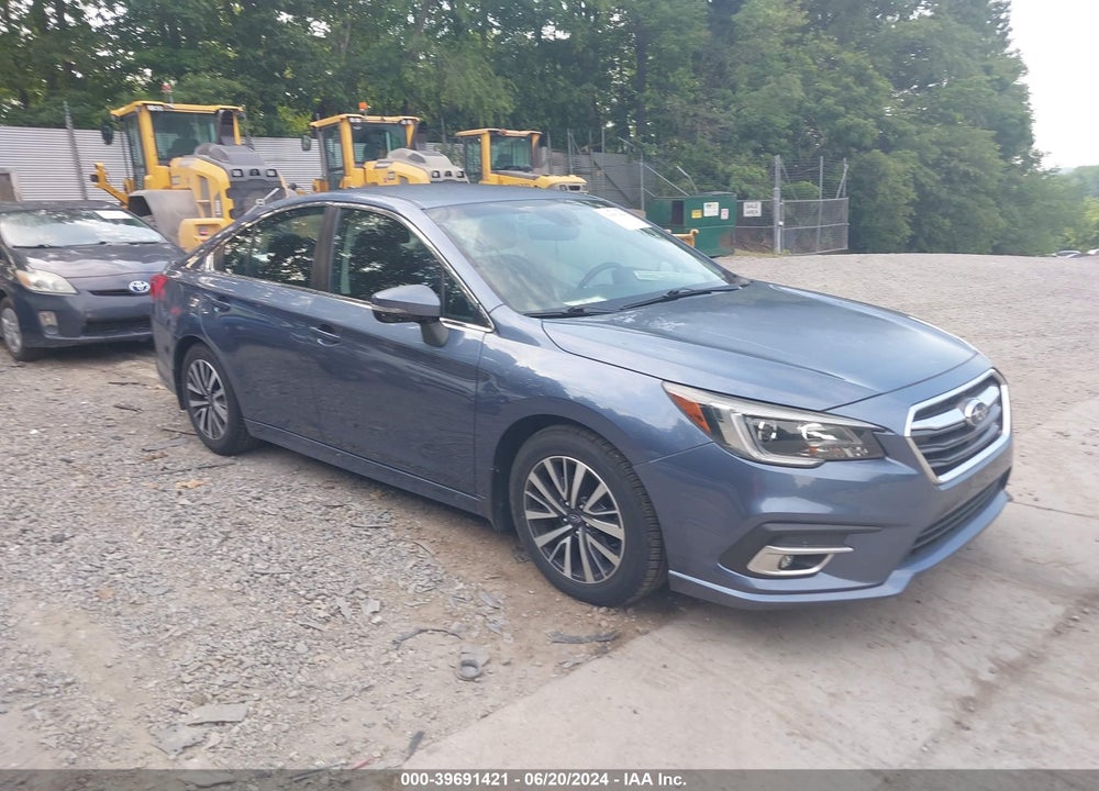 2018 SUBARU LEGACY 2.5I PREMIUM VIN: 4S3BNAF60J3040266