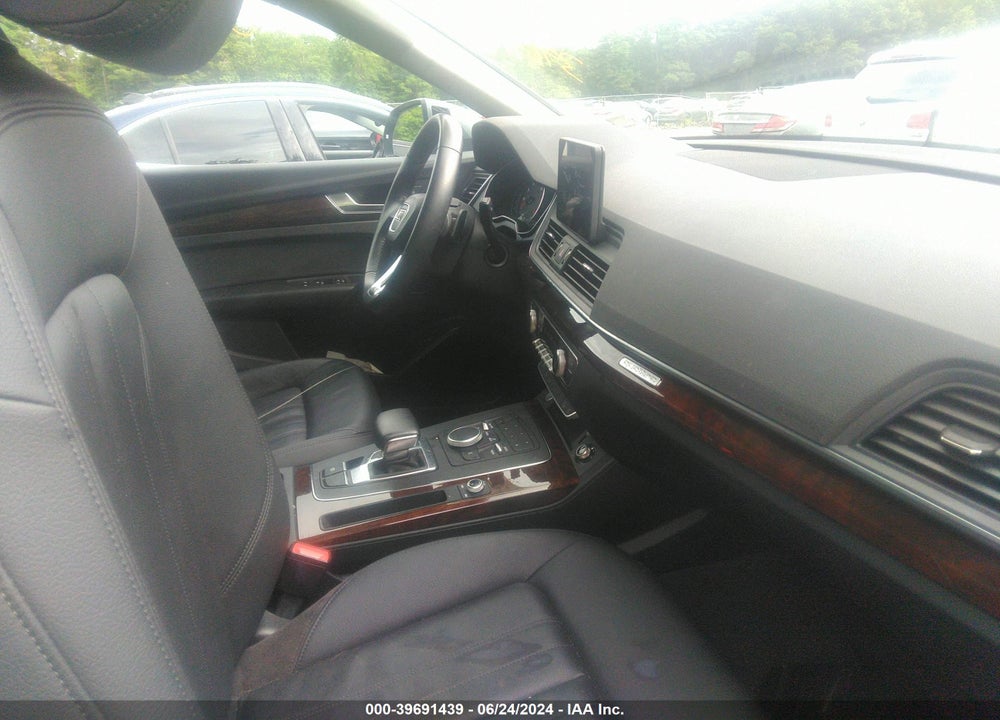 2019 AUDI Q5 45 PREMIUM VIN: WA1ANAFY8K2143837
