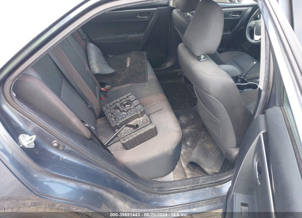 2019 TOYOTA COROLLA LE VIN: 2T1BURHE4KC170159
