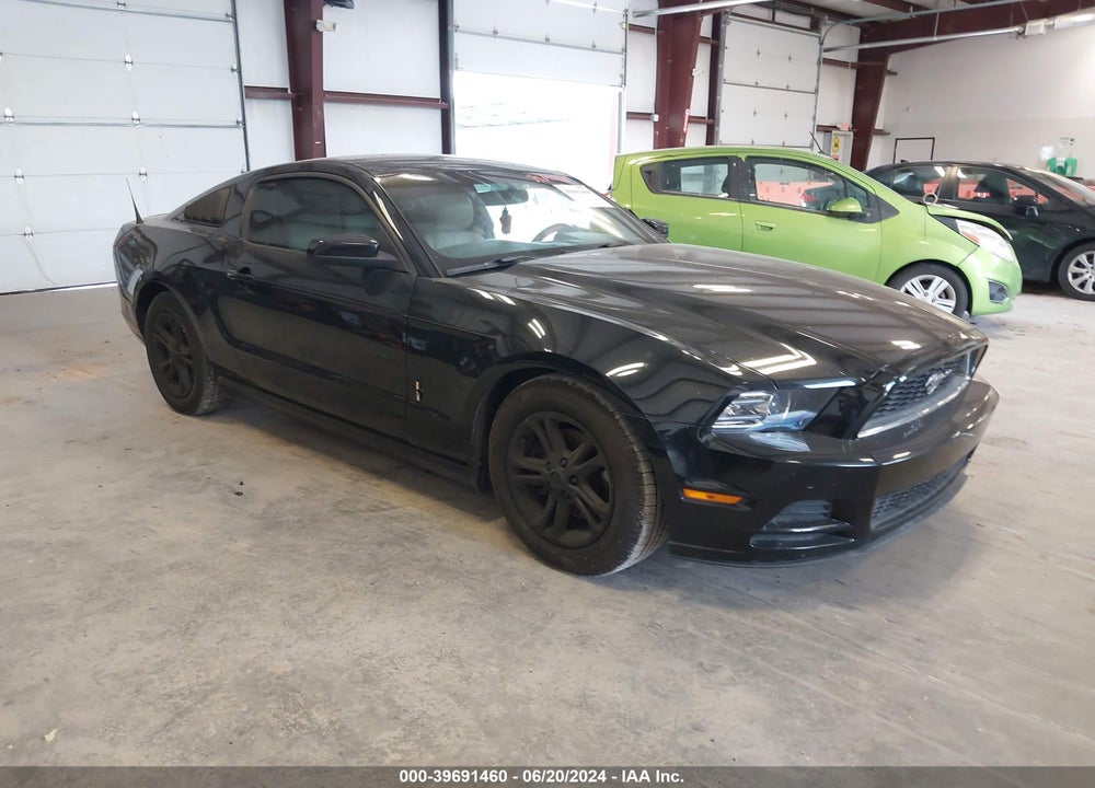 2014 FORD MUSTANG V6 PREMIUM VIN: 1ZVBP8AM0E5292048