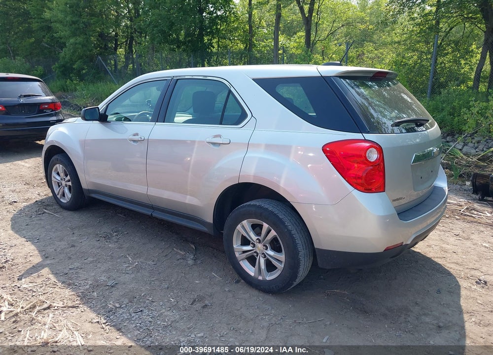 2015 CHEVROLET EQUINOX LS VIN: 2GNALAEKXF1117083