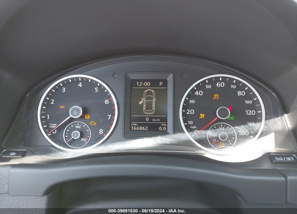 2010 VOLKSWAGEN TIGUAN SEL VIN: WVGAV7AX7AW515257