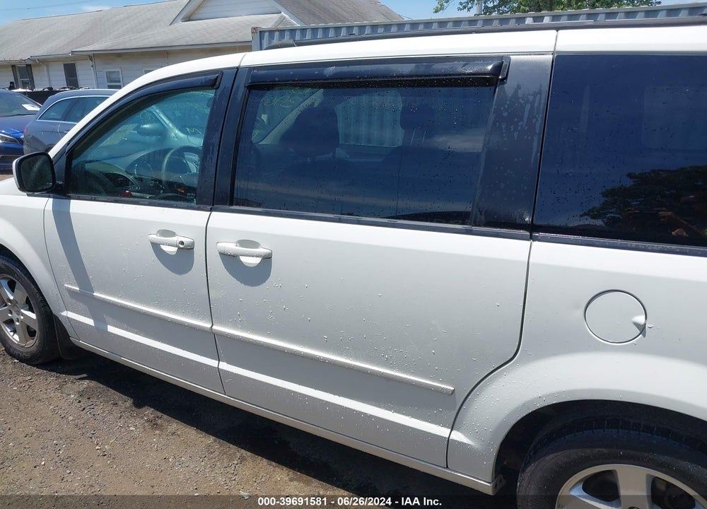 2012 DODGE GRAND CARAVAN SXT VIN: 2C4RDGCG1CR302033