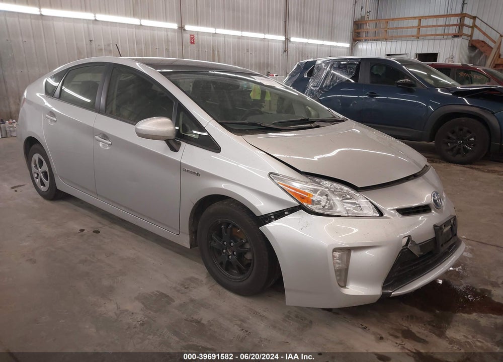 2014 TOYOTA PRIUS FOUR VIN: JTDKN3DUXE1746594