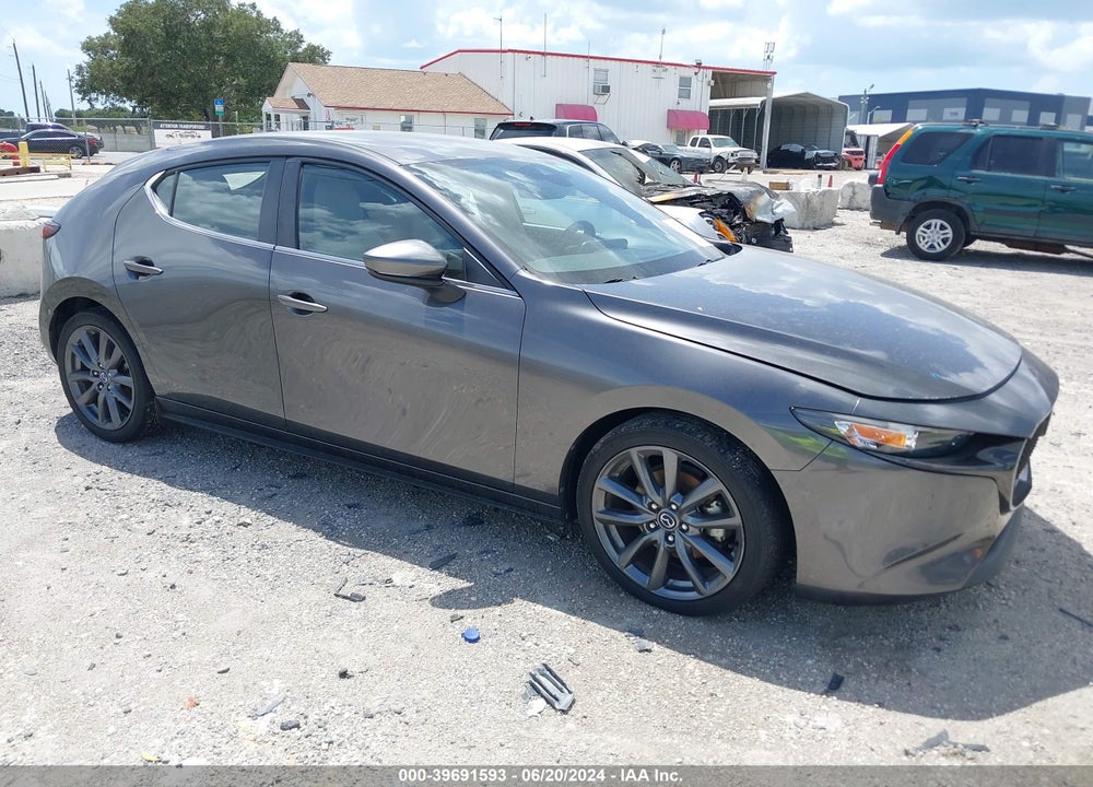 2019 MAZDA 3 PREFERRED PACKAGE VIN: JM1BPBMM1K1122750