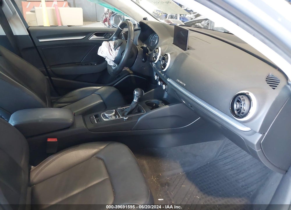 2016 AUDI A3 2.0T PREMIUM VIN: WAUJ8GFF2G1038767