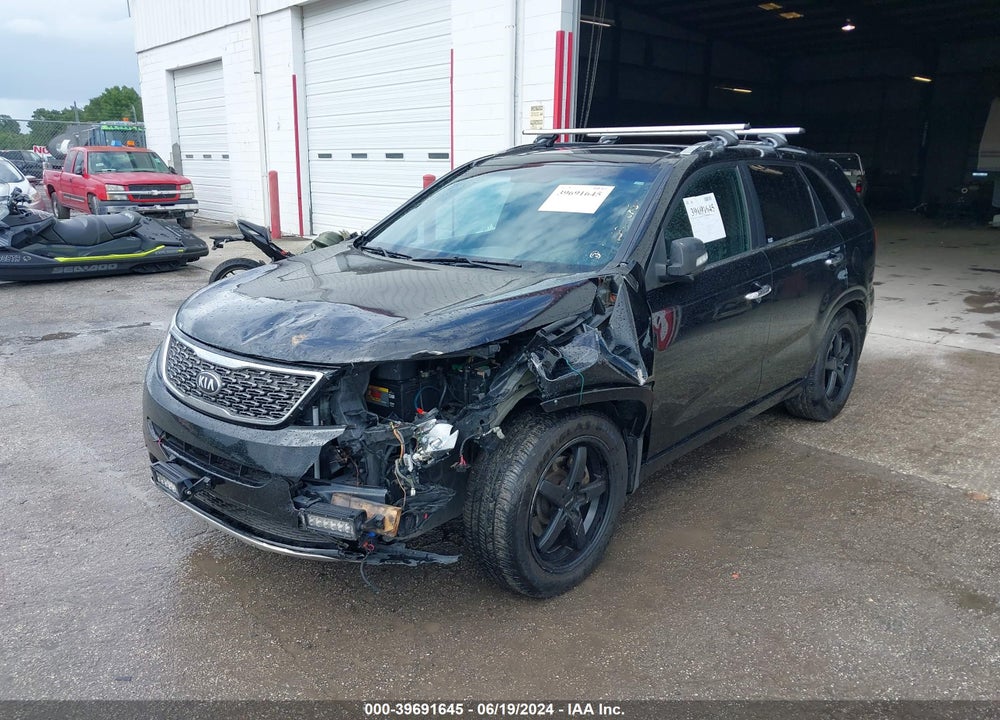 2014 KIA SORENTO LIMITED V6 VIN: 5XYKW4A75EG470391