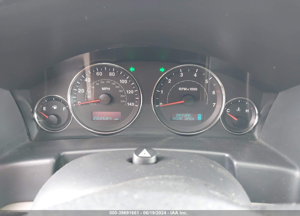 2006 JEEP COMMANDER LIMITED VIN: 1J8HG58N06C151626