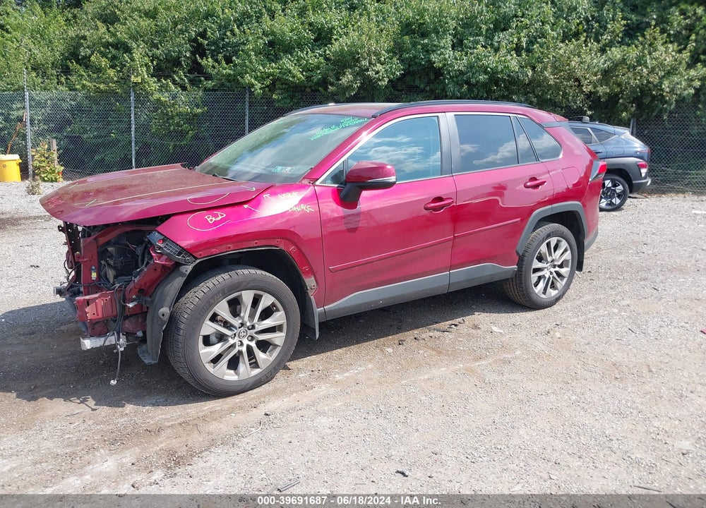 2021 TOYOTA RAV4 XLE PREMIUM VIN: 2T3A1RFV2MW170192