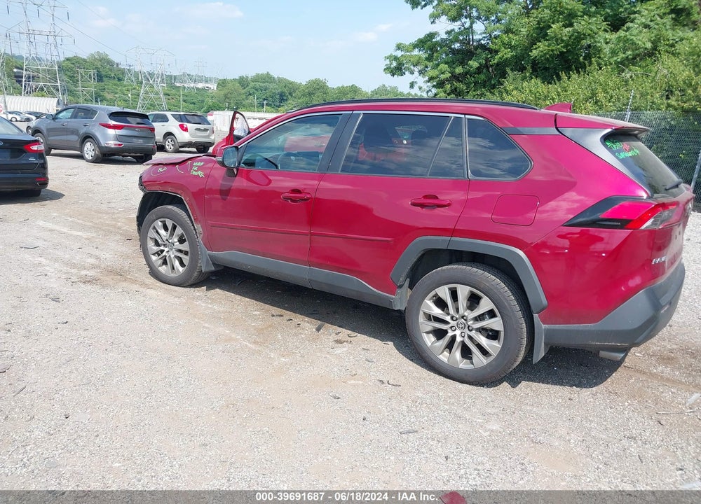 2021 TOYOTA RAV4 XLE PREMIUM VIN: 2T3A1RFV2MW170192