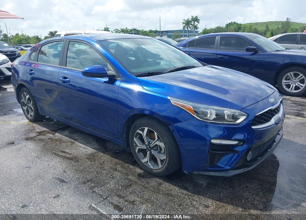 2021 KIA FORTE LXS VIN: 3KPF24AD7ME360196