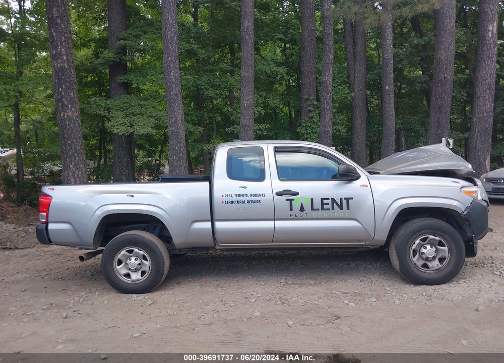 2017 TOYOTA TACOMA SR VIN: 5TFSX5EN5HX051356