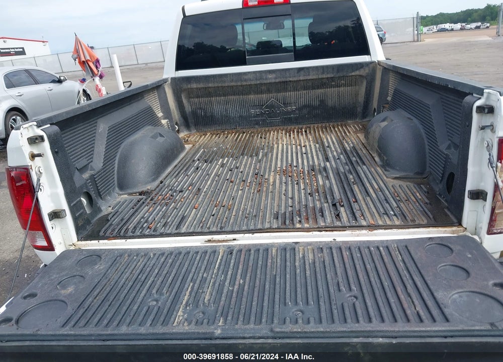 2016 RAM 1500 SLT VIN: 1C6RR6GG3GS299492