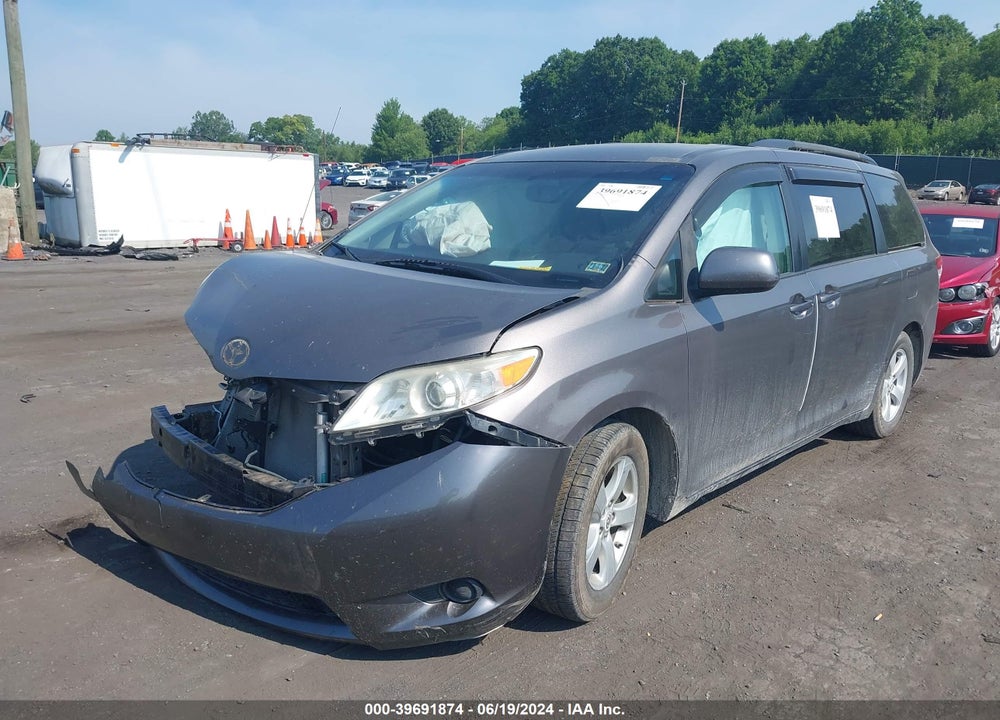 2012 TOYOTA SIENNA LE V6 8 PASSENGER VIN: 5TDKK3DCXCS202211