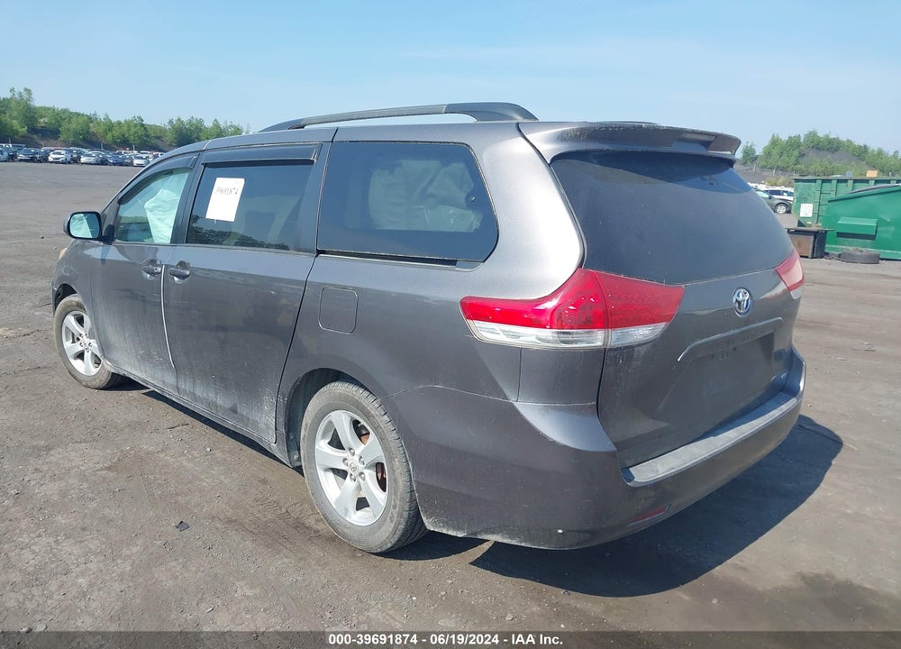 2012 TOYOTA SIENNA LE V6 8 PASSENGER VIN: 5TDKK3DCXCS202211