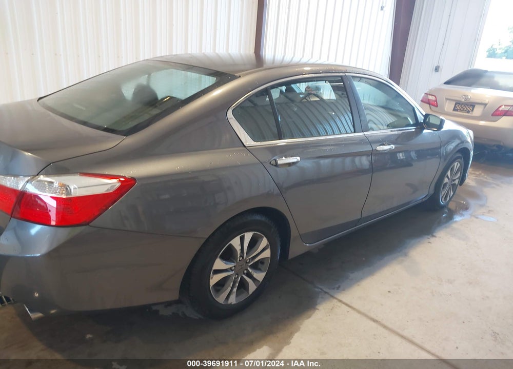 2013 HONDA ACCORD LX VIN: 1HGCR2E38DA056089