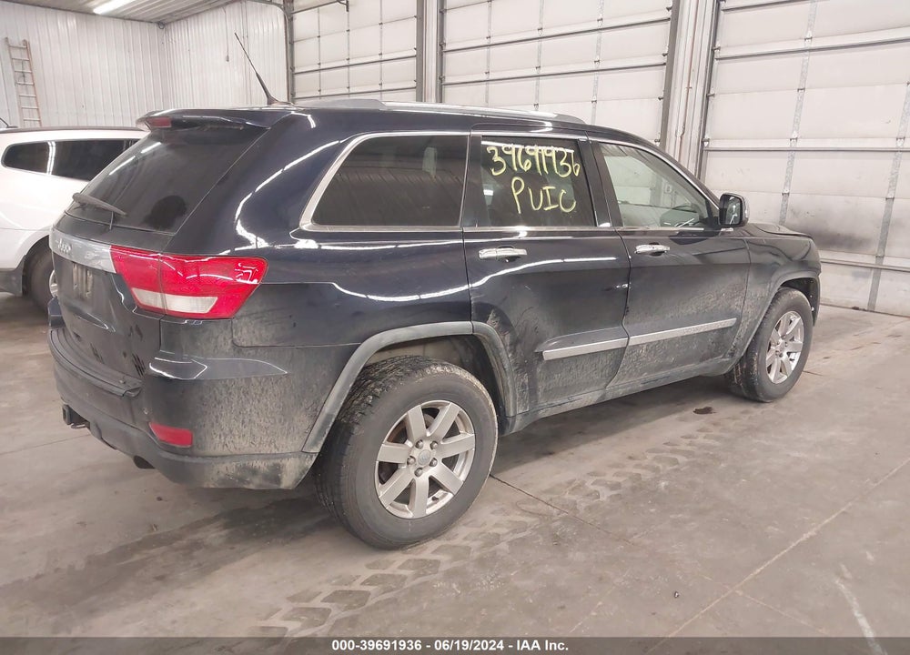 2011 JEEP GRAND CHEROKEE LAREDO VIN: 1J4RR4GG8BC523222