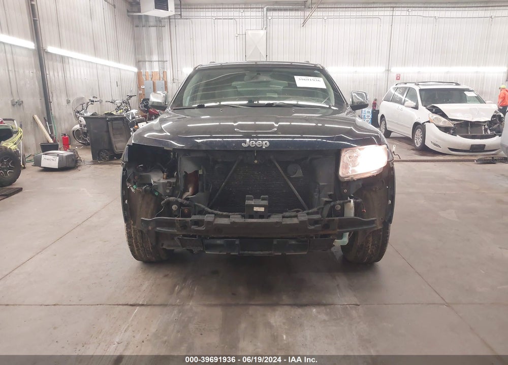 2011 JEEP GRAND CHEROKEE LAREDO VIN: 1J4RR4GG8BC523222