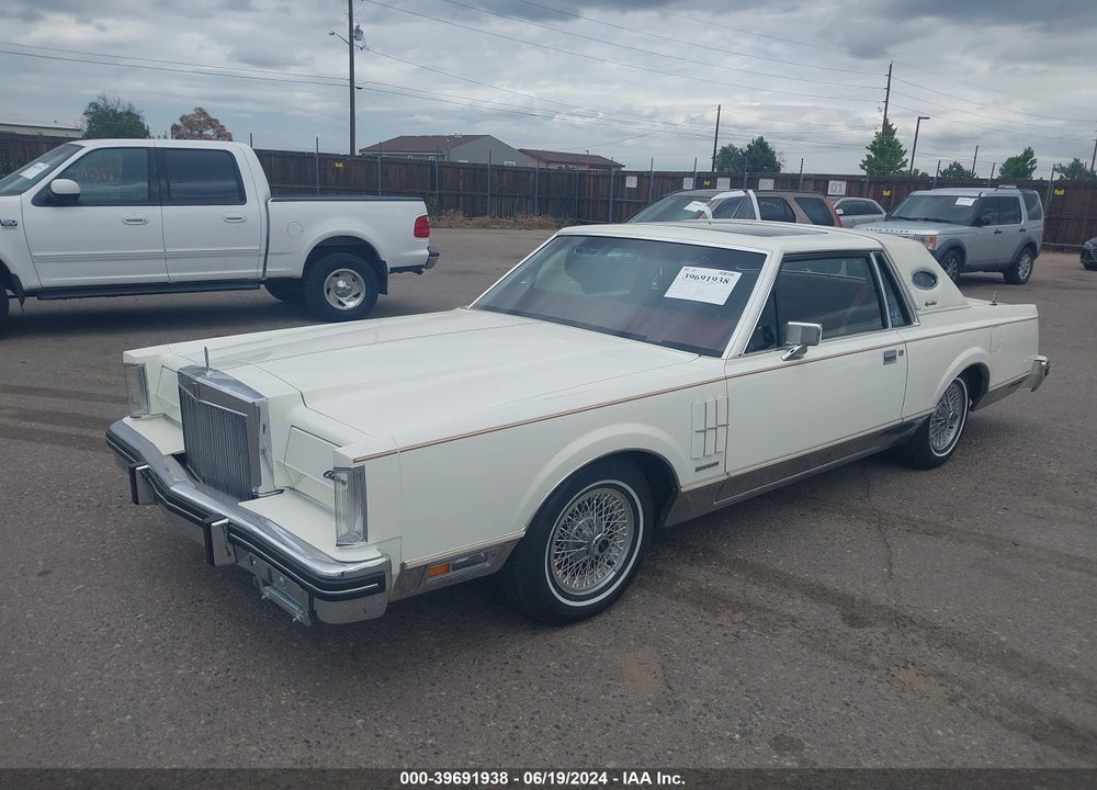 1982 LINCOLN MARK VI VIN: 1MRBP95F0CY646972