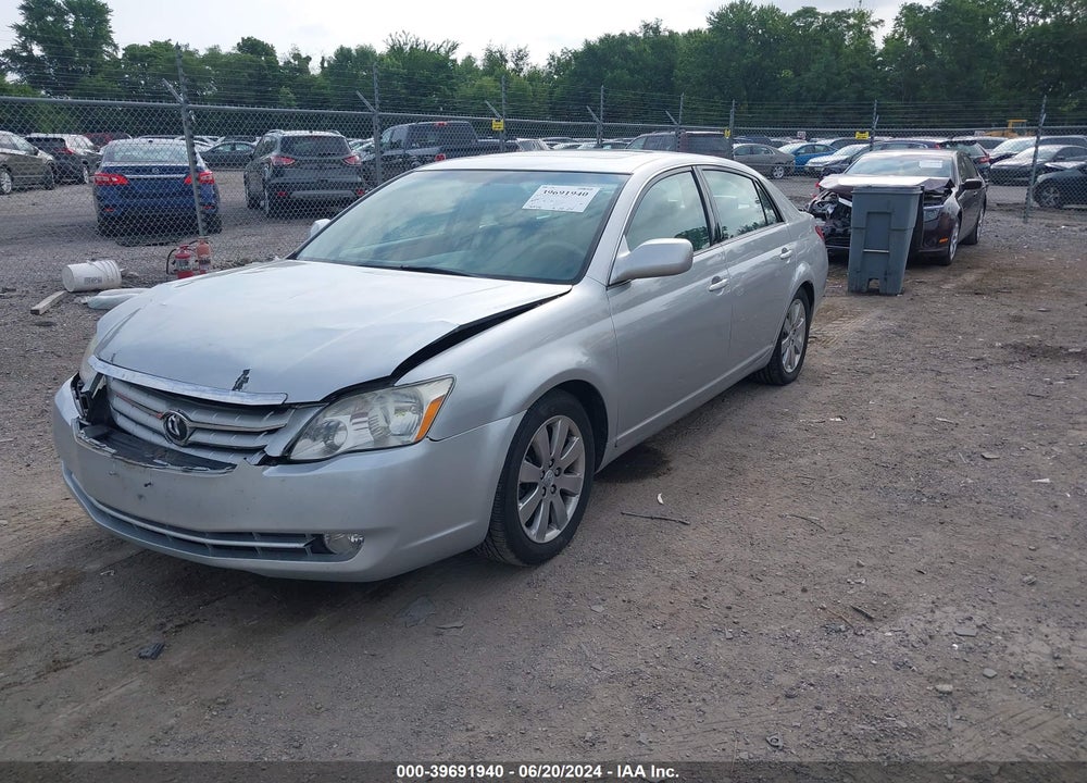 2005 TOYOTA AVALON XLS VIN: 4T1BK36B05U019561