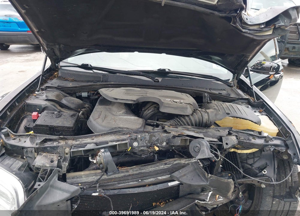 2019 CHRYSLER 300 LIMITED VIN: 2C3CCAEG3KH594814