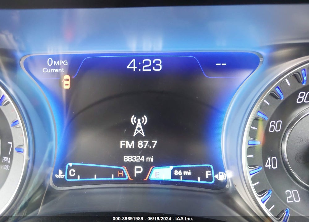 2019 CHRYSLER 300 LIMITED VIN: 2C3CCAEG3KH594814