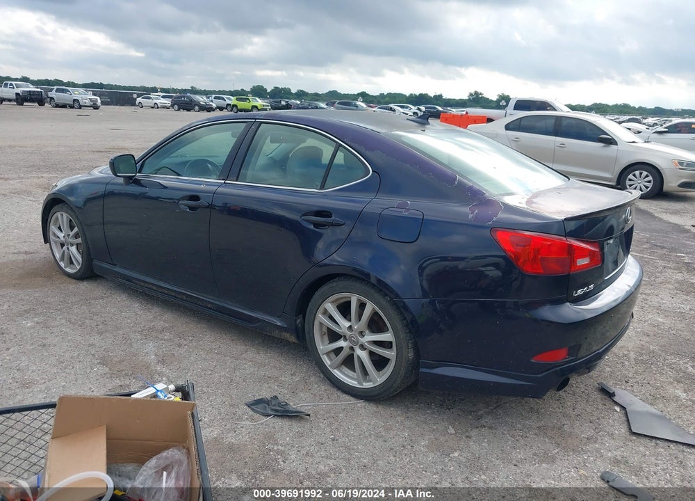 2007 LEXUS IS 350 VIN: JTHBE262875013590