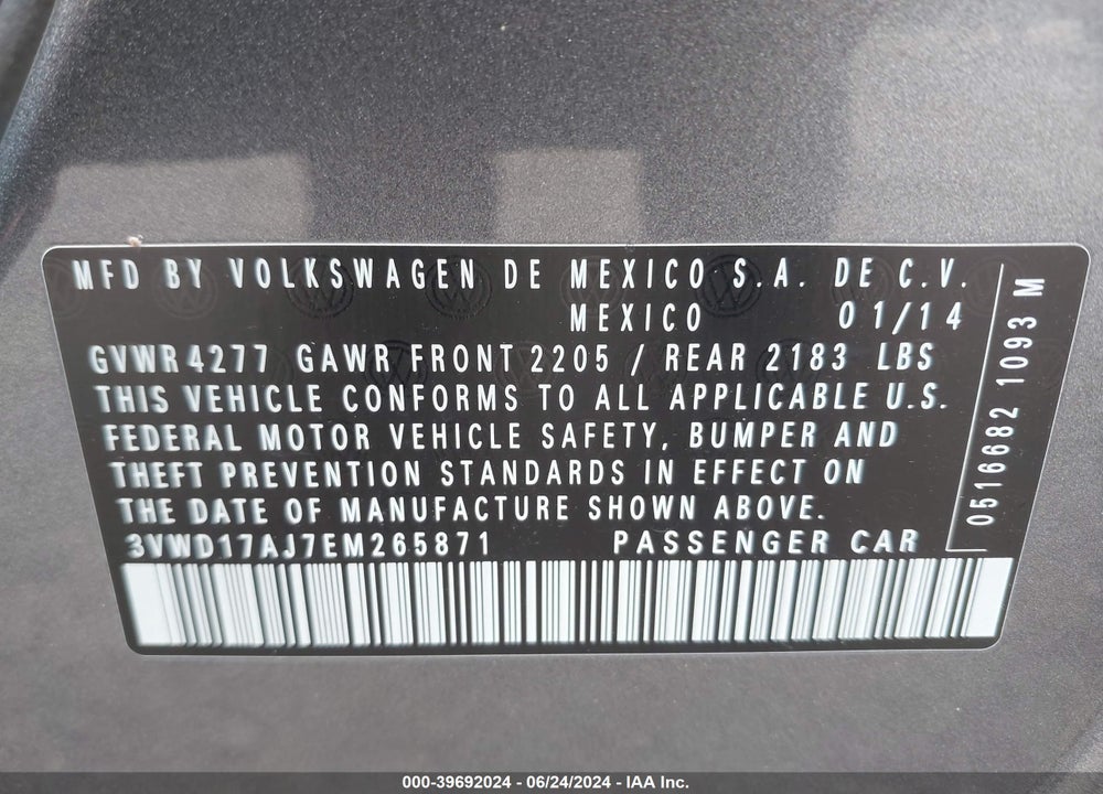 2014 VOLKSWAGEN JETTA 1.8T SE VIN: 3VWD17AJ7EM265871