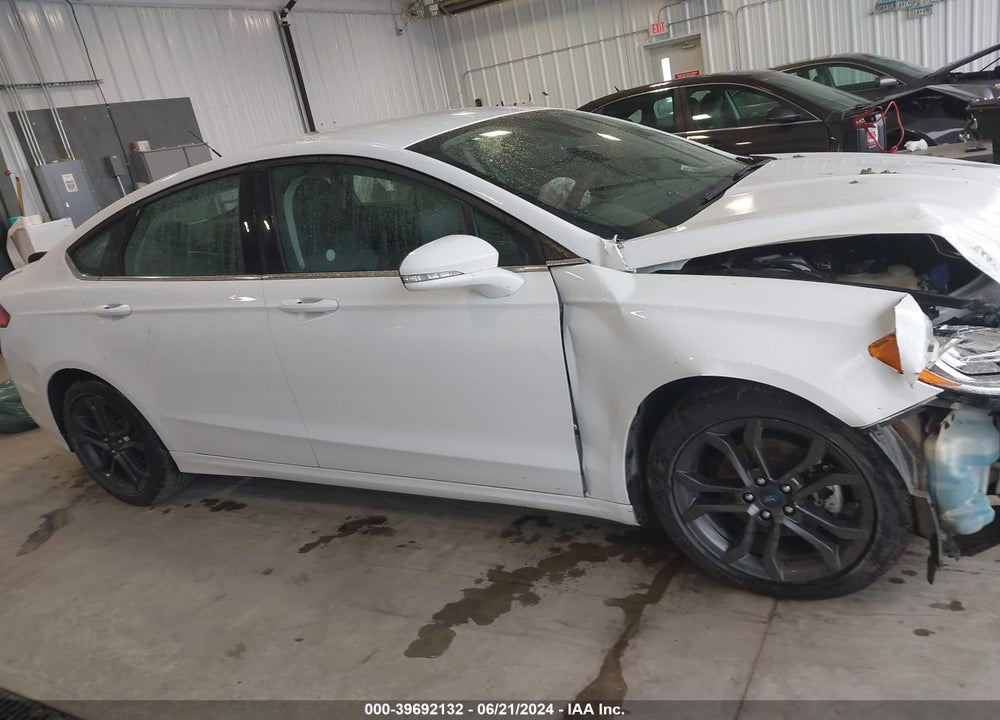 2018 FORD FUSION SE VIN: 3FA6P0T96JR220279