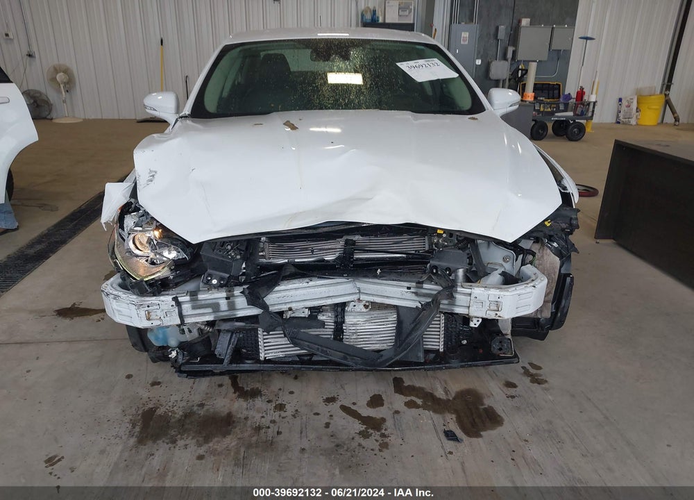 2018 FORD FUSION SE VIN: 3FA6P0T96JR220279