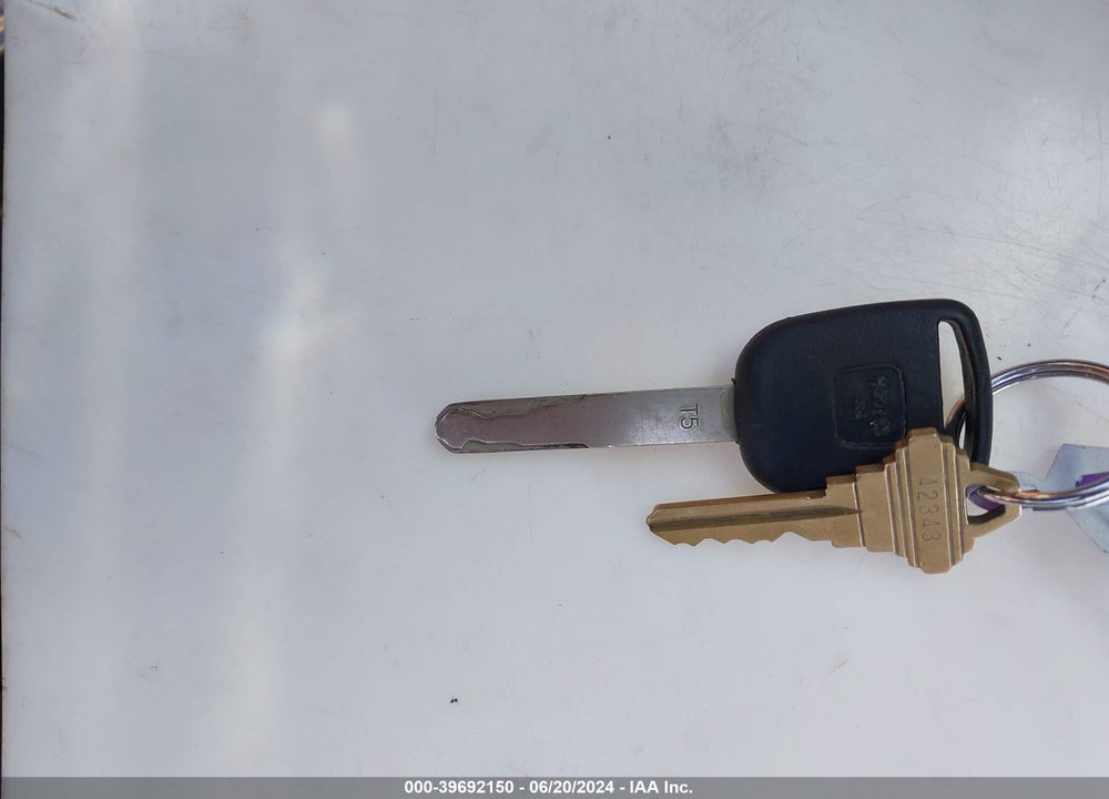 2004 HONDA CIVIC LX VIN: 1HGEM22564L003201