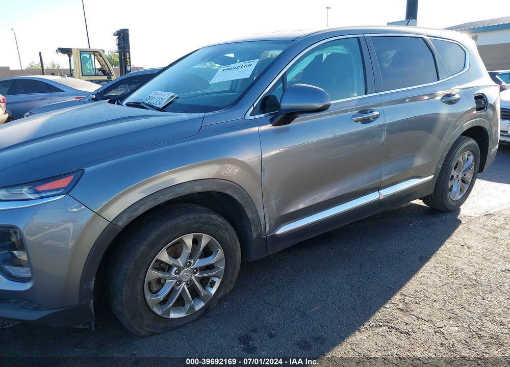 2019 HYUNDAI SANTA FE SE VIN: 5NMS23AD0KH084488