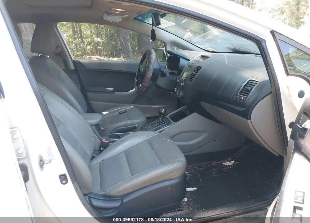 2014 KIA FORTE EX VIN: KNAFZ4A87E5195601