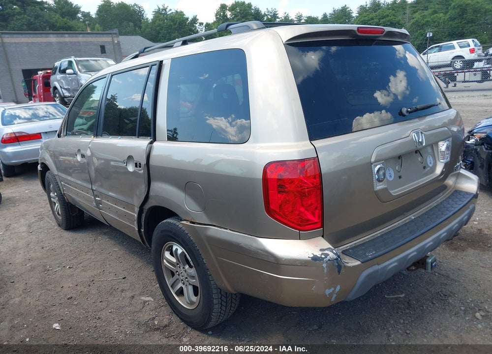 2005 HONDA PILOT VIN: 2HKYF184X5H562982