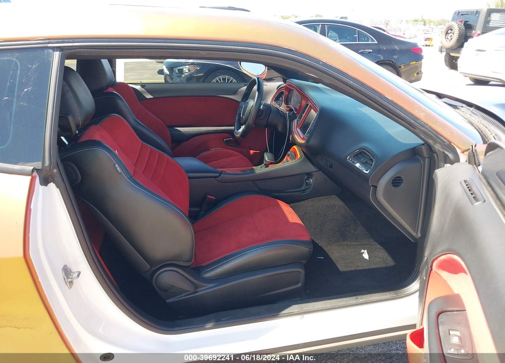 2016 DODGE CHALLENGER VIN: 2C3CDZC9XGH124612