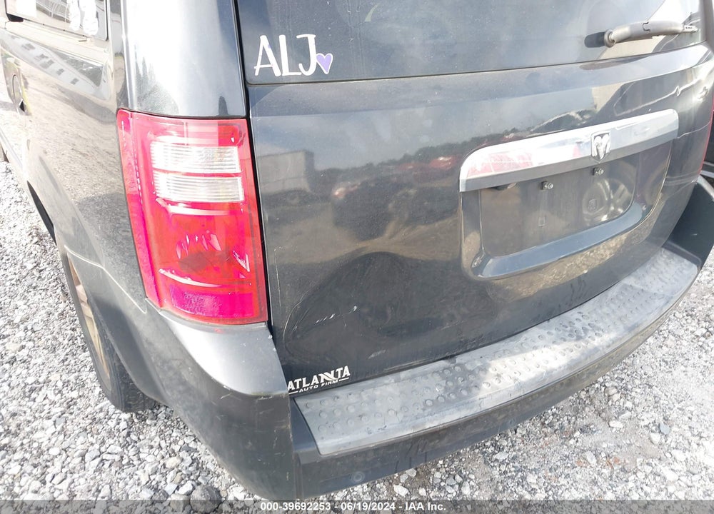 2008 DODGE GRAND CARAVAN SXT VIN: 2D8HN54X08R822583