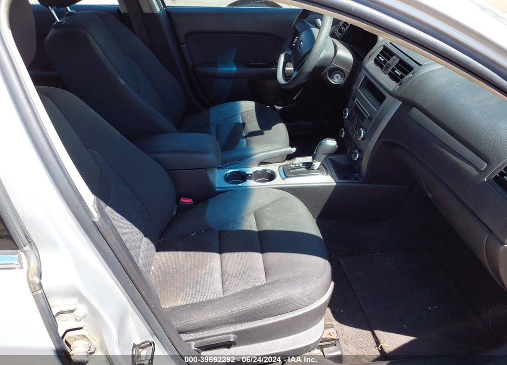 2010 FORD FUSION SE VIN: 3FAHP0HA4AR140975