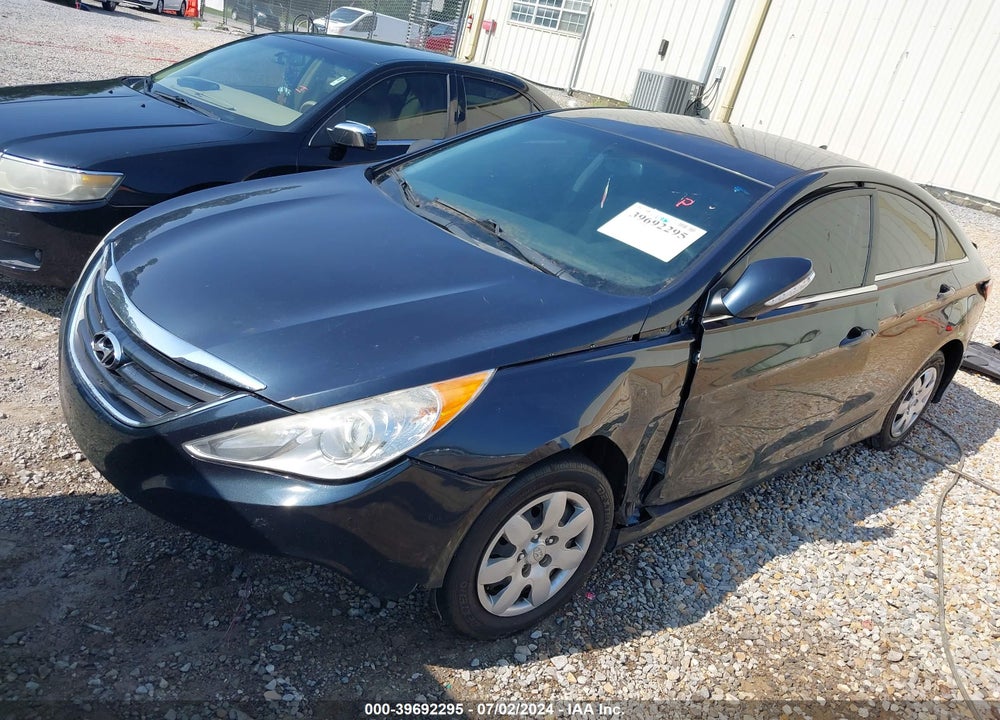 2014 HYUNDAI SONATA GLS VIN: 5NPEB4AC4EH913564