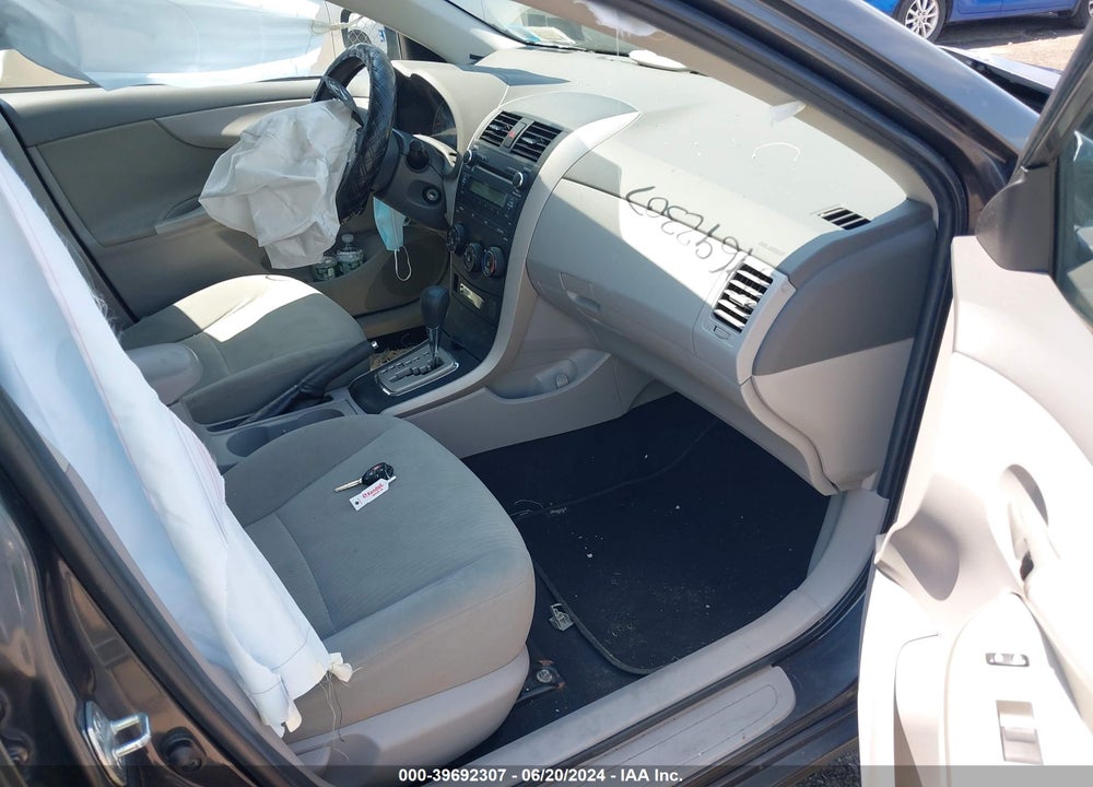 2010 TOYOTA COROLLA LE VIN: 2T1BU4EE6AC520171