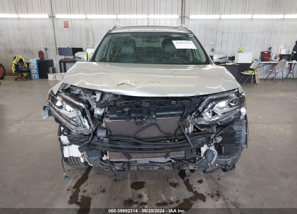 2016 NISSAN ROGUE SL VIN: 5N1AT2MV2GC860015